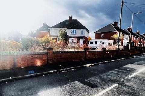 3 bedroom semi-detached house to rent, Palethorpe Road, Tipton DY4
