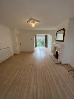 3 bedroom end of terrace house to rent, Neston Grove, Birmingham B33