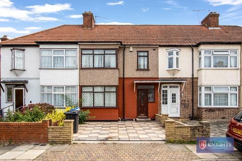 3 bedroom house for sale - St Andrews Road, London, N9