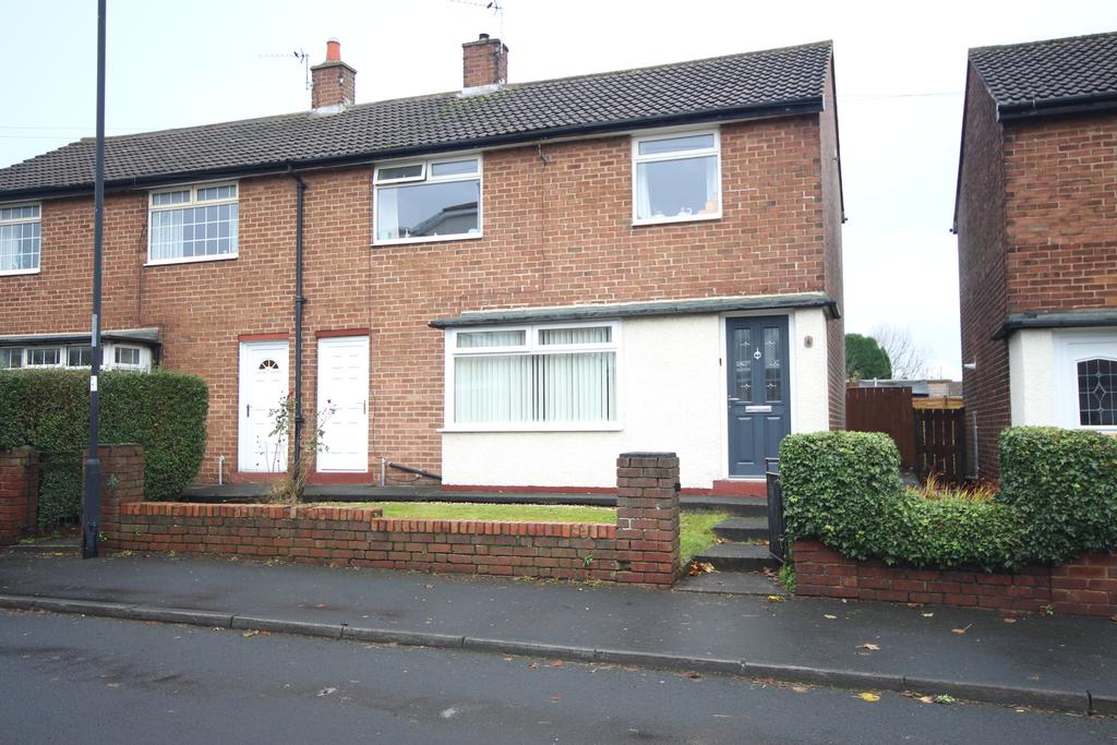 Tiverton Avenue, North Shields, Tyne... 3 bed semidetached house for