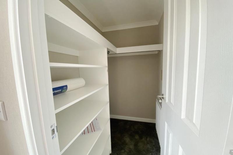 2 Bedroom Park Home - approx 36 x 20