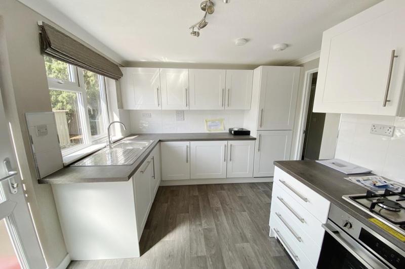 2 Bedroom Park Home - approx 36 x 20