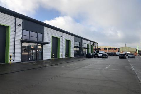 Industrial unit to rent - Unit 4 Tunstall Trade Park, Brownhills Road, Stoke-on-Trent, ST6 4SE