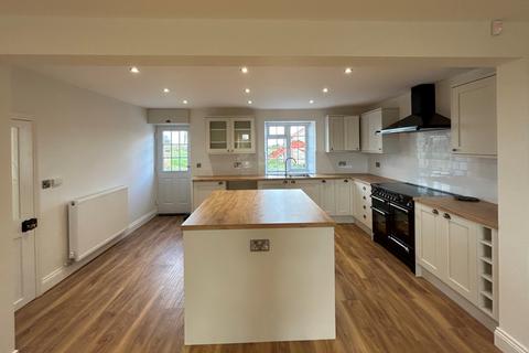5 bedroom detached house to rent - Welbury, Northallerton, North Yorkshire