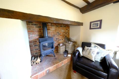 3 bedroom detached house for sale, Church Street, Empingham