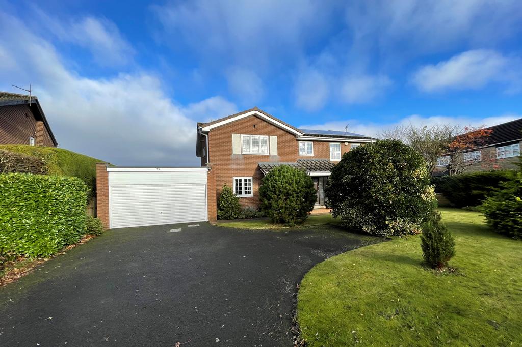 Beaumont Drive, Beaumont Park, Whitley Bay, NE25 9UT 4 bed detached