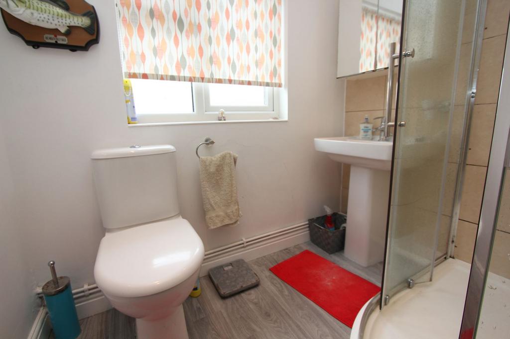 Shower room WC