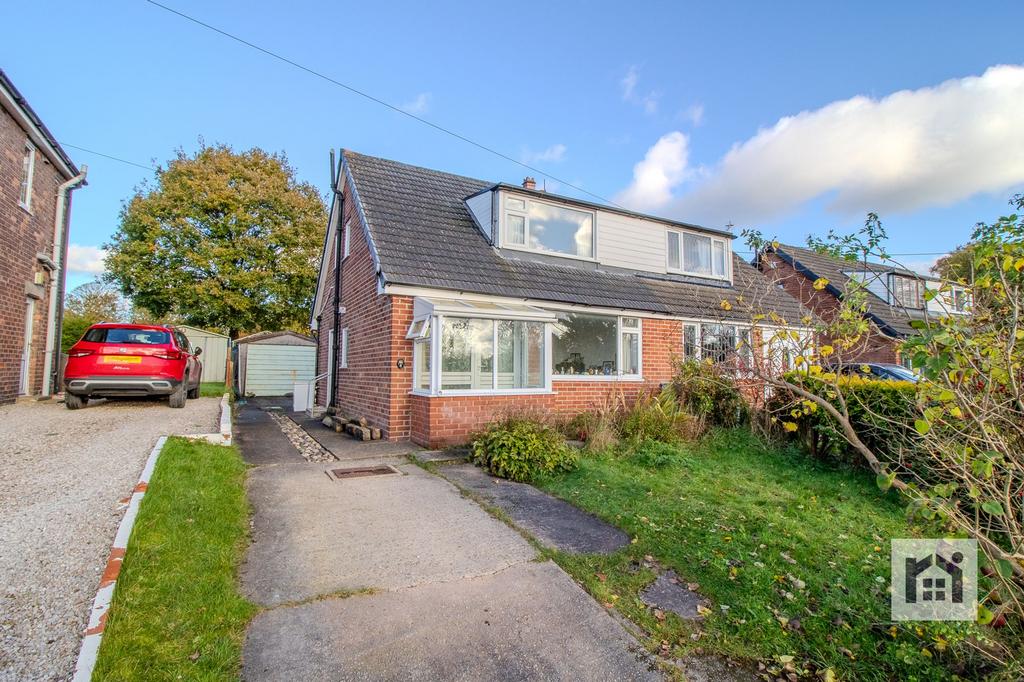Highgrove Avenue, Charnock Richard... 2 bed semidetached house for