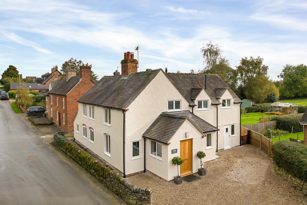 Rodsley Lane, Ashbourne, Derbyshire... 4 bed detached house £590,000