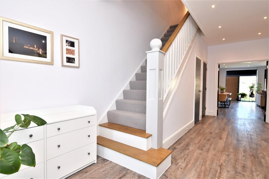 New Garrison Road, 'Garrison Lofts', Shoeburyness, Essex, SS3 4 bed