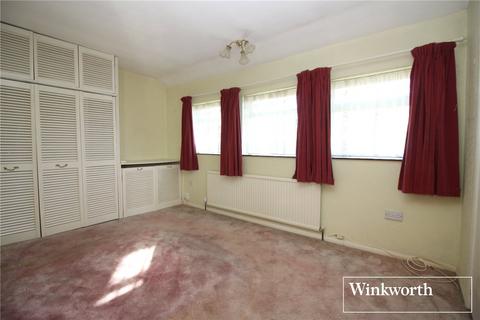 42 Morpeth Avenue, Borehamwood, WD6 4BN