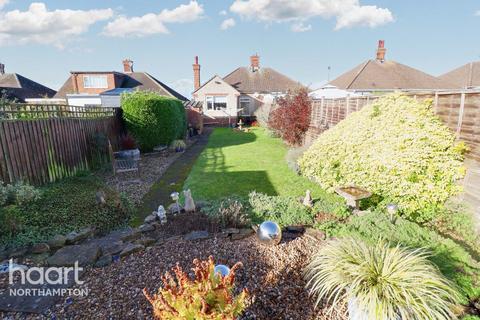 15 Canons Walk, Northampton, NN2 8HR