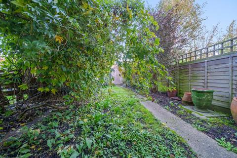35a Trentham Street, London, SW18 5AS