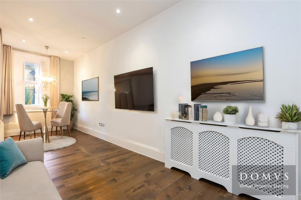 Living/Dining Area