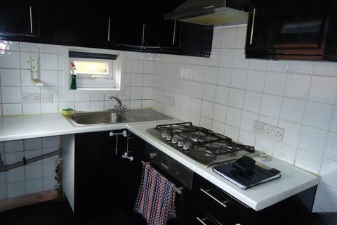 39 Waincliffe Drive, Leeds, LS11 8ET