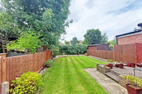 93 Alexandra Avenue, Harrow, HA2 8PX