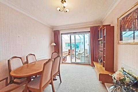 93 Alexandra Avenue, Harrow, HA2 8PX
