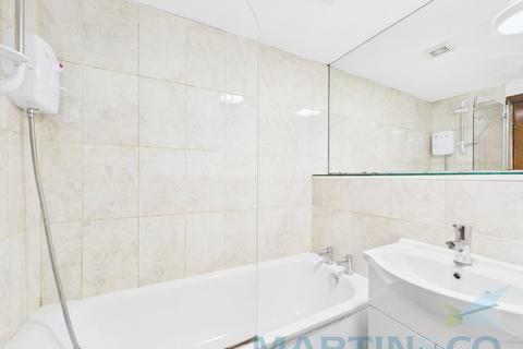 2 bedroom flat to rent, Buckingham Place, Brighton