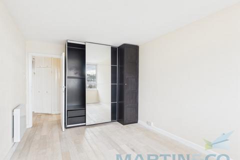 2 bedroom flat to rent, Buckingham Place, Brighton