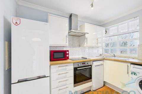 2 bedroom flat to rent, Buckingham Place, Brighton