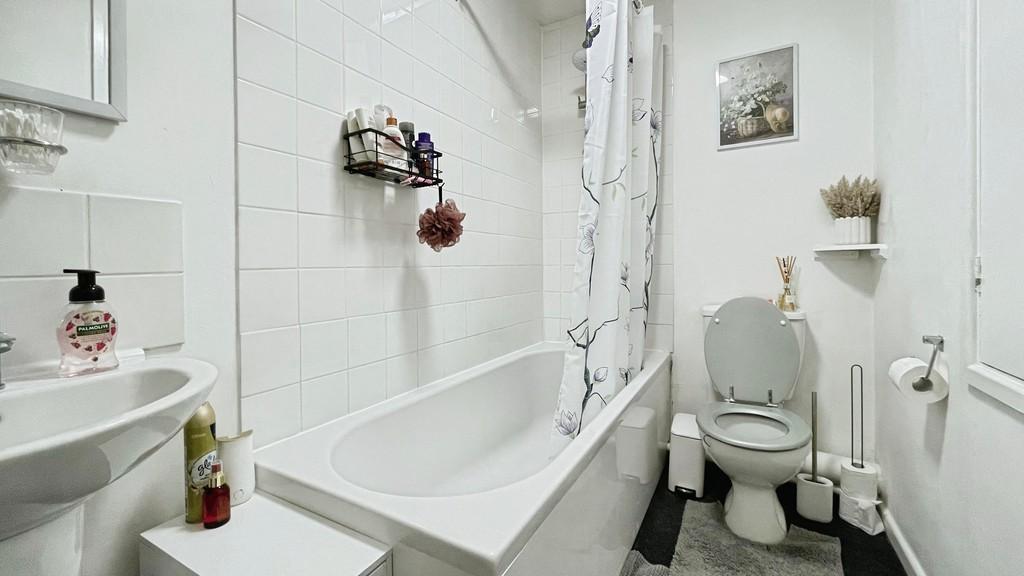 Family bathroom