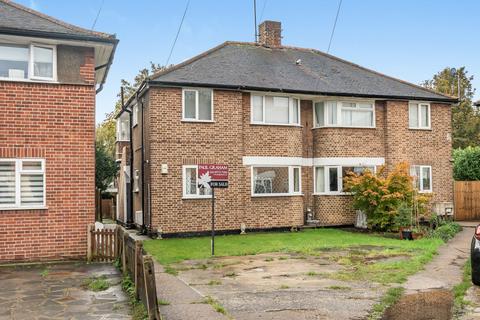 87 Reynolds Close, Carshalton, SM5 2AZ