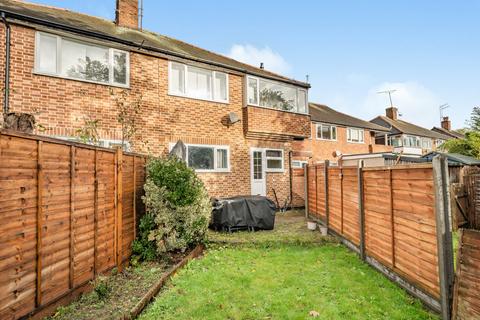 87 Reynolds Close, Carshalton, SM5 2AZ