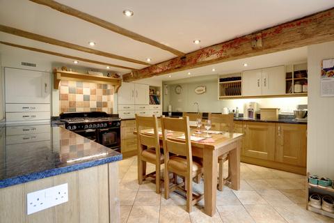 4 bedroom barn conversion for sale, Combeinteignhead, Newton Abbot