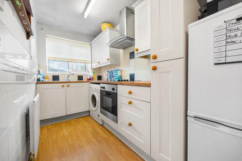 51 Ashdene Close, Cardiff, CF5 2SA
