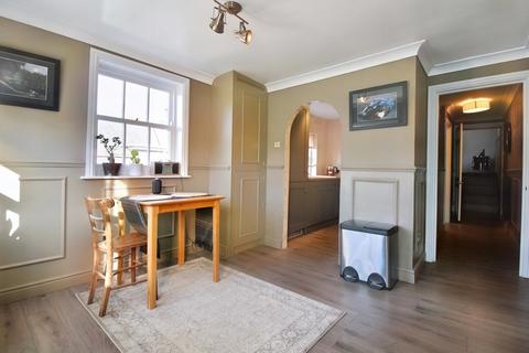undefined, George Street, Louth LN11 9JU