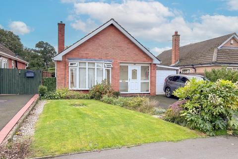 2 bedroom detached bungalow for sale, Broomfield Road, Admaston