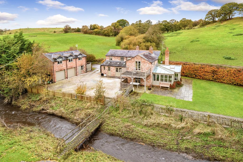 Higher Wych, Malpas 5 bed detached house for sale £775,000
