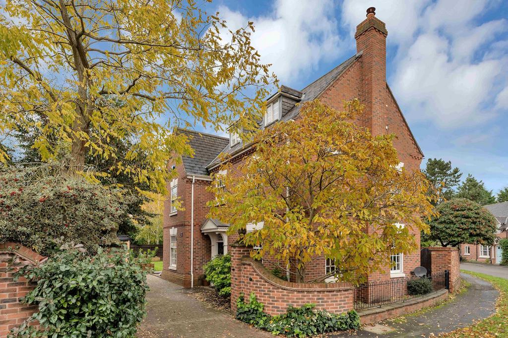 Quorn, Loughborough LE12 5 bed detached house for sale £775,000