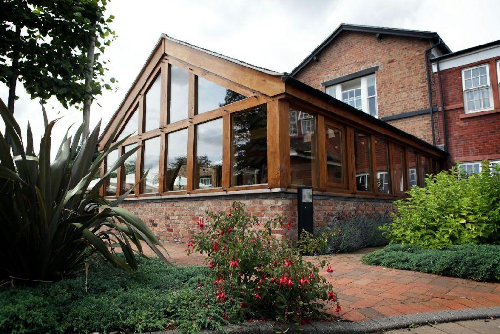 54 Boughton Hall, Filkins Lane, Chester, 1 bed retirement property for