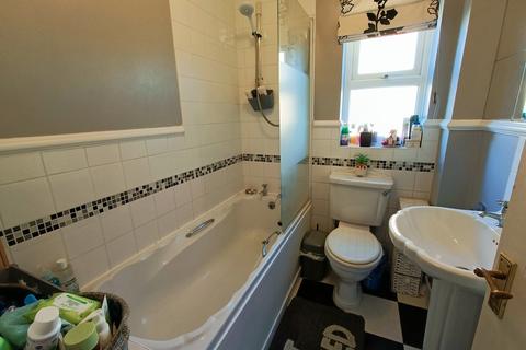 25 Lavender Close, Manchester, M23 9SH