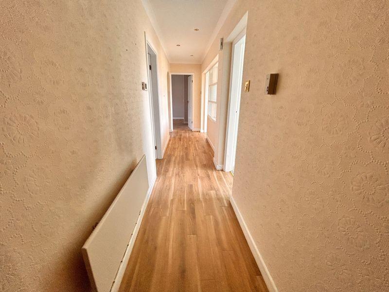 Brooks Road, Sutton Coldfield, B72 1HT 2 bed apartment for sale £275,000