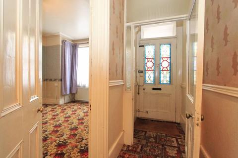 233 Ditchling Road, Brighton, BN1 6JD