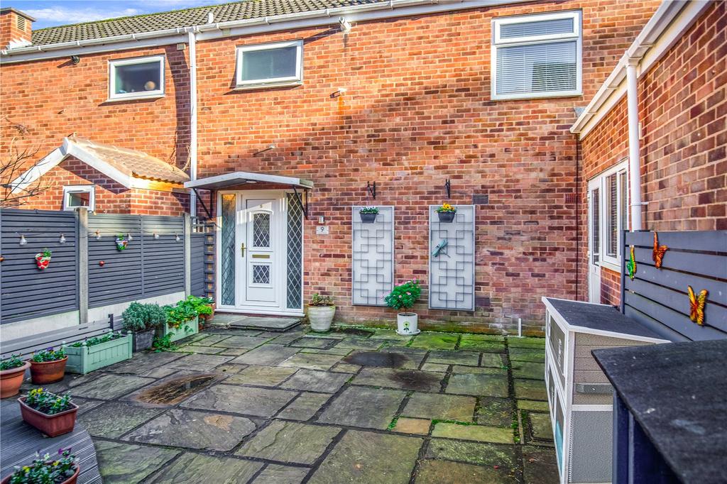 9 Cuckoo Oak Green, Madeley, Telford, Shropshire 3 bed semidetached