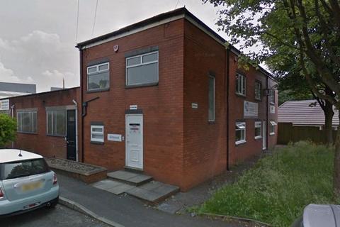 Office to rent, TO LET - Office Suites  52a Park Lane, Royton, Oldham