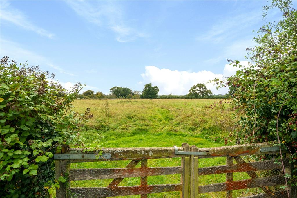 Gate Garden To Field