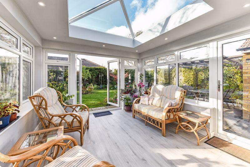 Crofton Lane, Hill Head, PO14 3 bed detached house for sale £700,000
