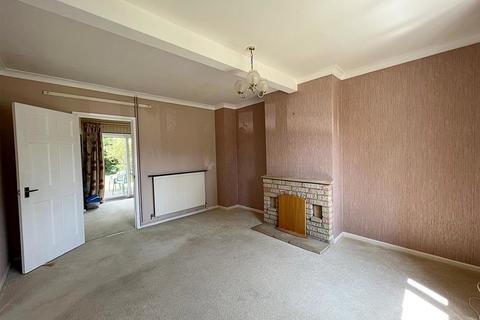 16 Latimer Close, Kenilworth, CV8 1GN