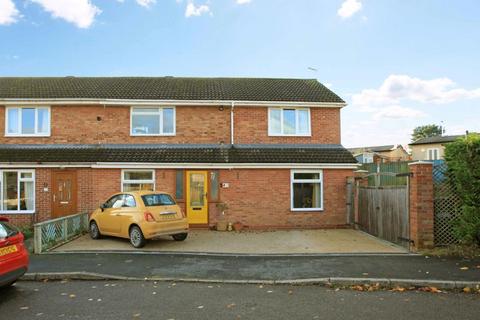 15 Ashmore Crescent, Broseley, TF12 5SL