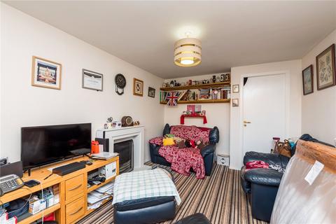 2 bedroom semi-detached house for sale - Snowdon Way, Oxley, Wolverhampton, West Midlands, WV10