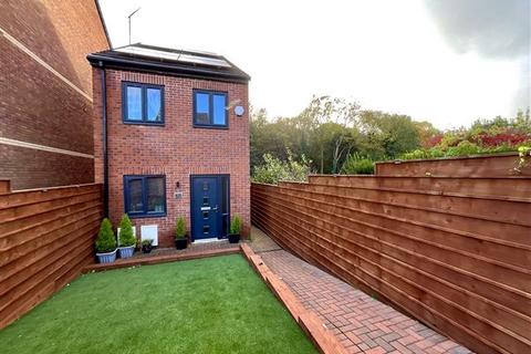 3 bedroom detached house for sale, Normanton Spring Close, Sheffield, S13 7BW