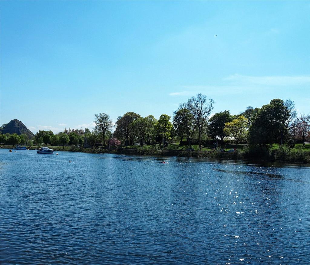 Queenswater
