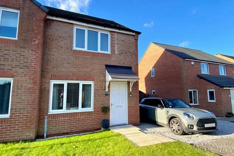 75 Calder View, Mirfield, WF14 8JF