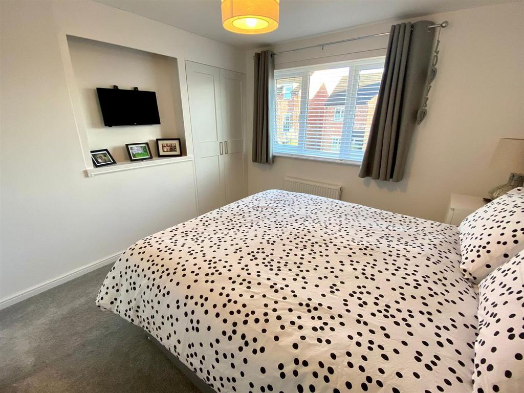Calder view 75 bed 1 x 2.jpg