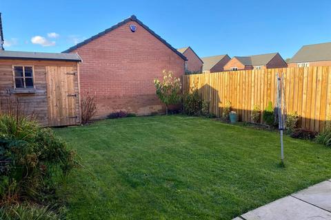 75 Calder View, Mirfield, WF14 8JF