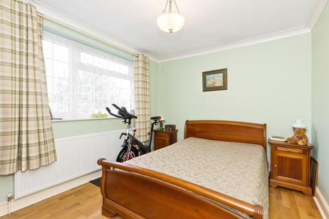 24 Langdon Shaw, Sidcup, DA14 6AU